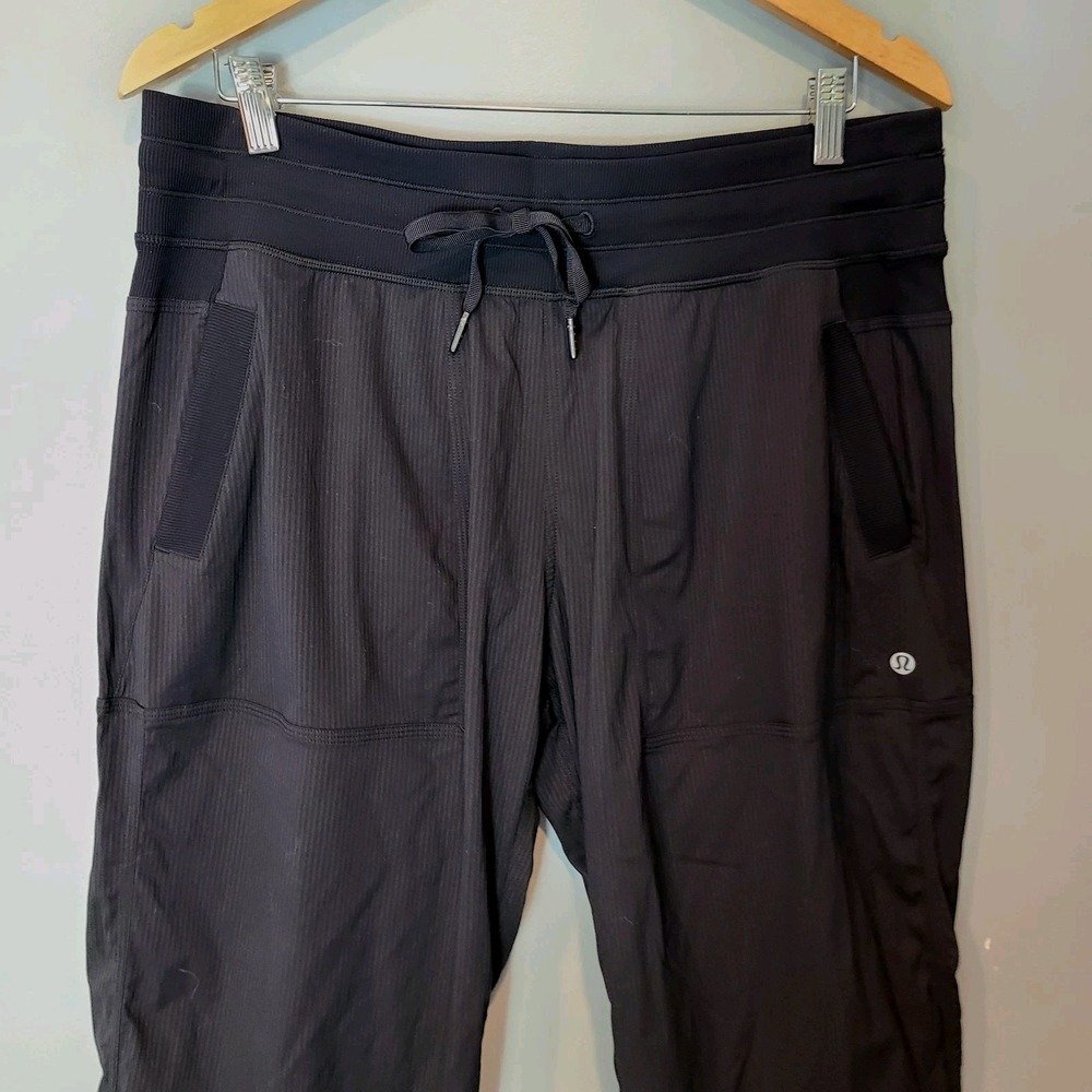 Lululemon Dance Studio Pants III Black Womens 12 Comfy Active - Picture 2 of 8
